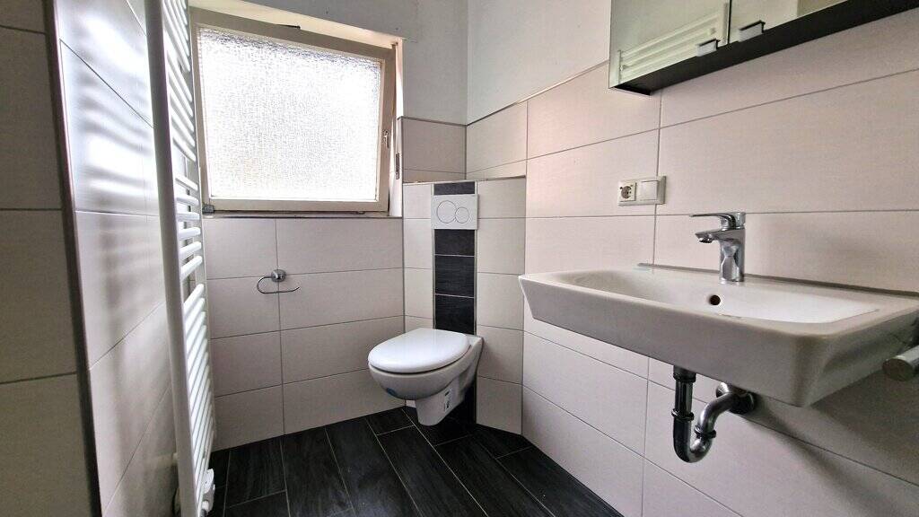 Etagenwohnung Würselen Broichweiden - 5 Zimmer, 144 m&sup2;, 235.000&euro; | Angebot:26557092