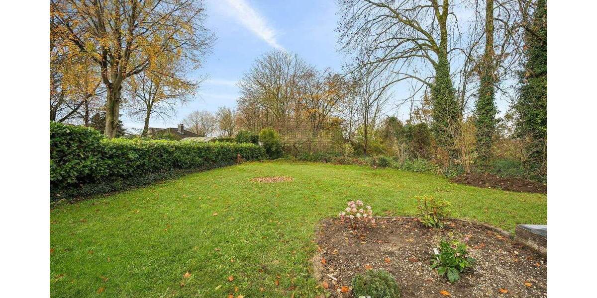 Kernsaniertes Einfamilienhaus in grüner Wohnlage 7 zimmer