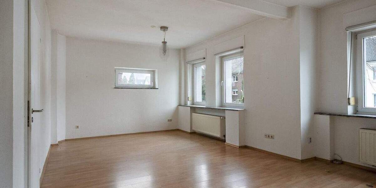 Mehrfamilienhaus, Wohnhaus Geilenkirchen - 6 Zimmer, 140 m&sup2;, 369.000&euro; | Angebot:25707174