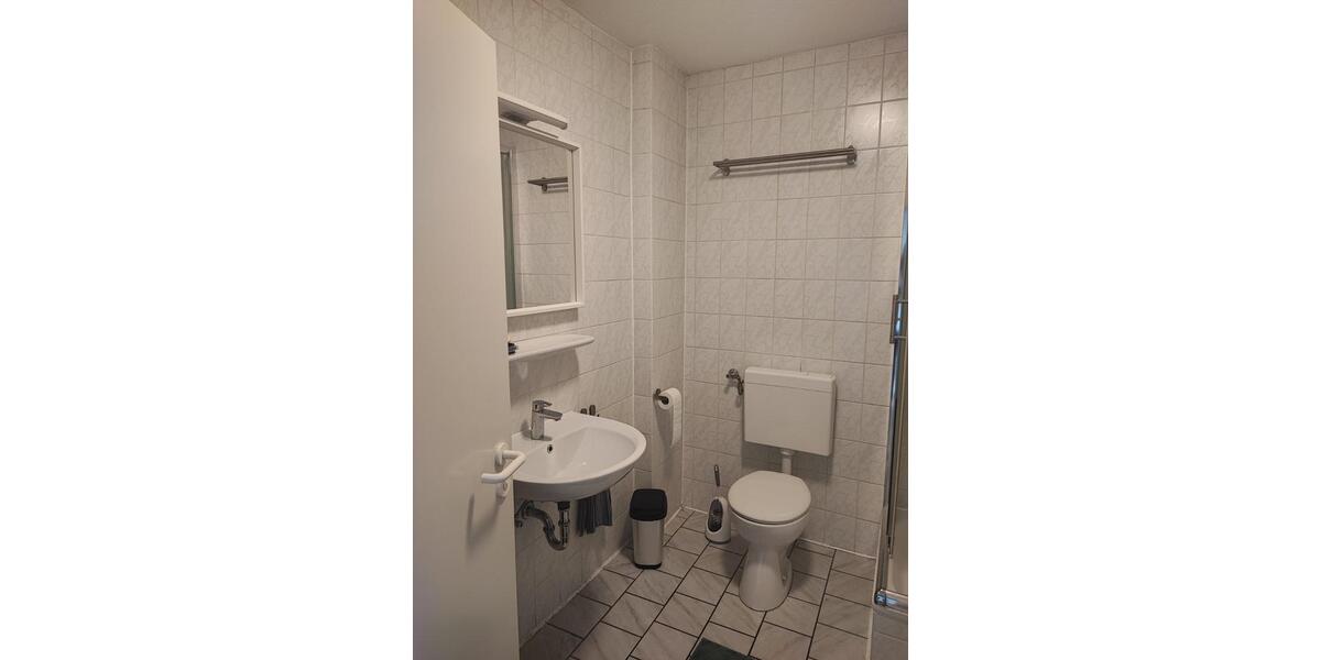 2-Raum in zentraler Lage, möbliert - Eigennutzung oder Vermietung 2 zimmer