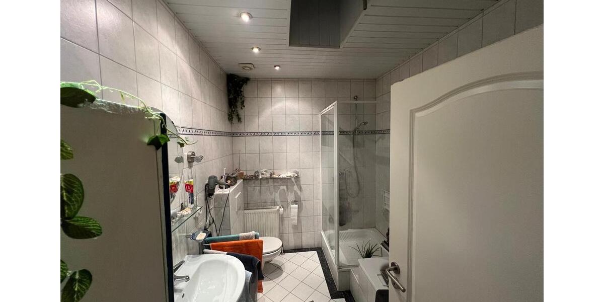 Doppelhaushälfte Geilenkirchen - 5 Zimmer, 120 m&sup2;, 800&euro; | Angebot:25636940