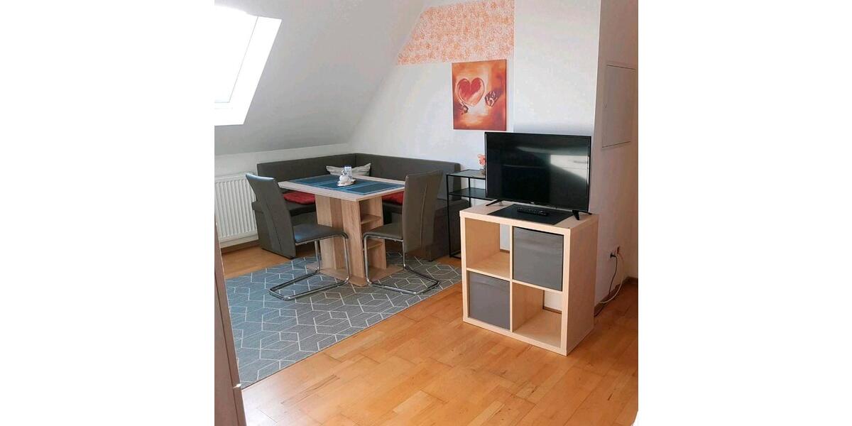 Dachgeschoßwohnung Stolberg (Rhld.) Büsbach - 2 Zimmer, 64 m&sup2;, 550&euro; | Angebot:26408227