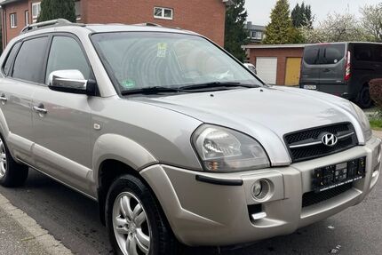 Hyundai TUCSON 200.000 km 3.950 &euro; Stolberg bei Aachen 52222