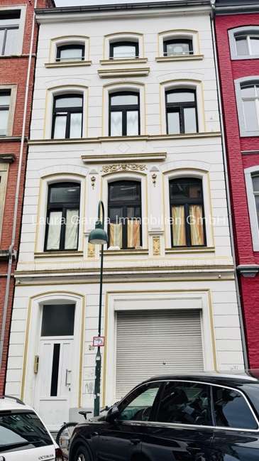Haus zum Kaufen in Aachen 675.000 € 250 m²