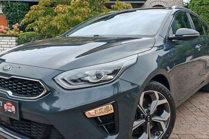 Kia ceed Sportswagon 130.000 km 11.999 € Inden 52459