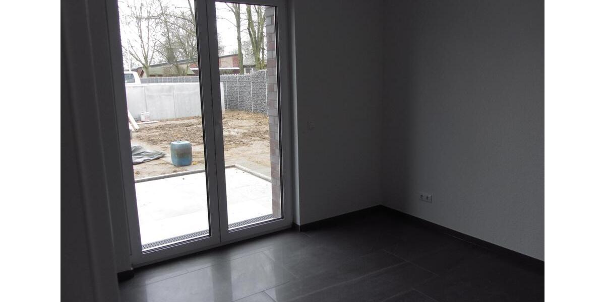 Exklusive 3-Zi.-Wohnung mit 2 Terrassen u. EBK in Gangelt-Birgden 3 zimmer