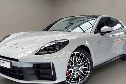 Porsche Panamera 33.109 km 123.800 &euro; Aachen 52068