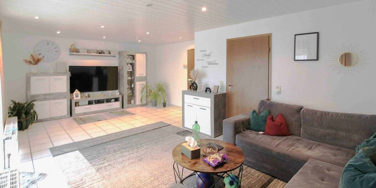 Mehrfamilienhaus, Wohnhaus Hürtgenwald Kleinhau - 8 Zimmer, 220 m&sup2;, 315.000&euro; | Angebot:26307597