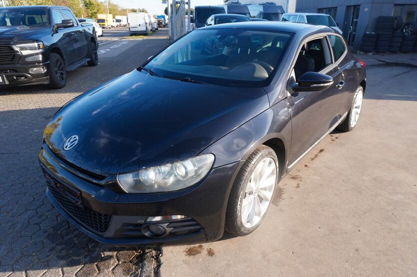 VW Scirocco 342.114 km 4.900 € Düren 52353