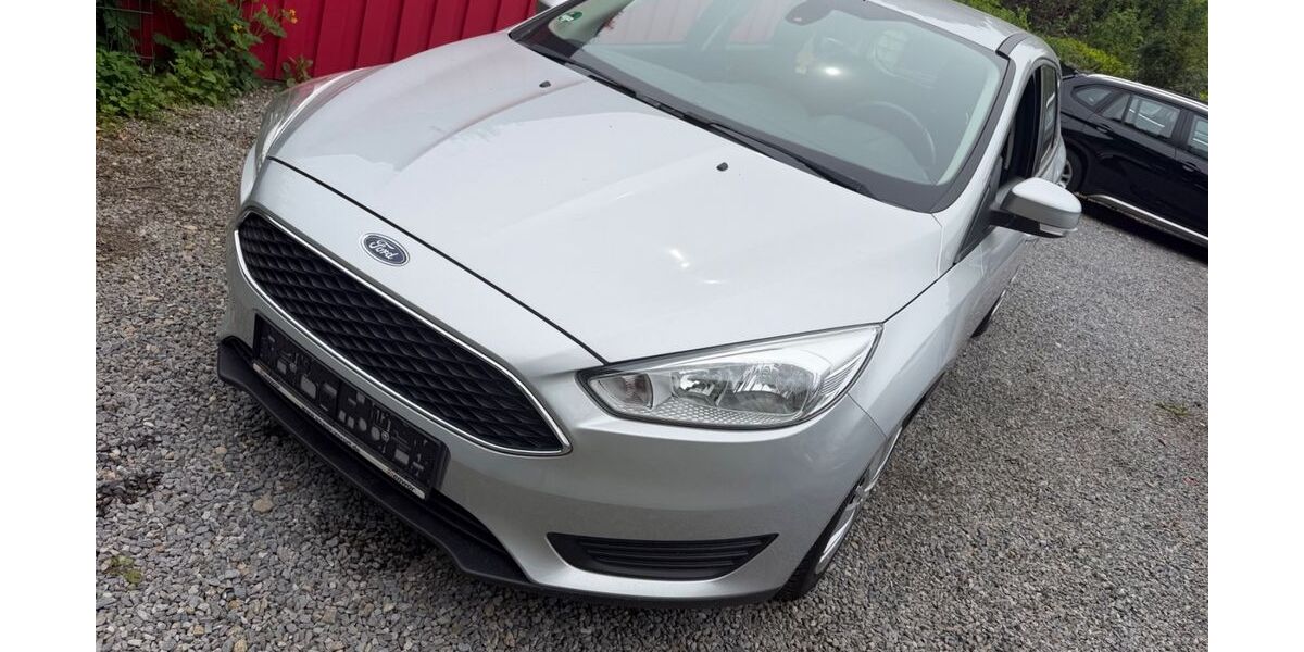 Ford Focus 153.000 km 5.990 &euro; Aachen 52080
