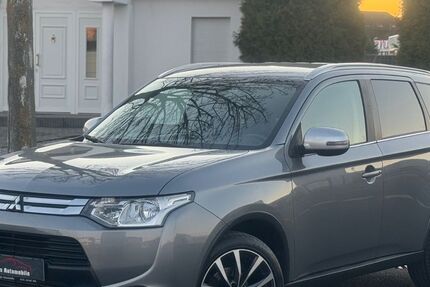 Mitsubishi Outlander 161.983 km 11.490 &euro; Jülich 52428