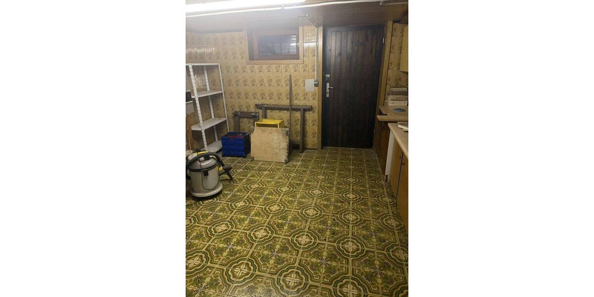 Einfamilienhaus Übach-Palenberg Palenberg - 8 Zimmer, 119 m&sup2;, 278.000&euro; | Angebot:26859247