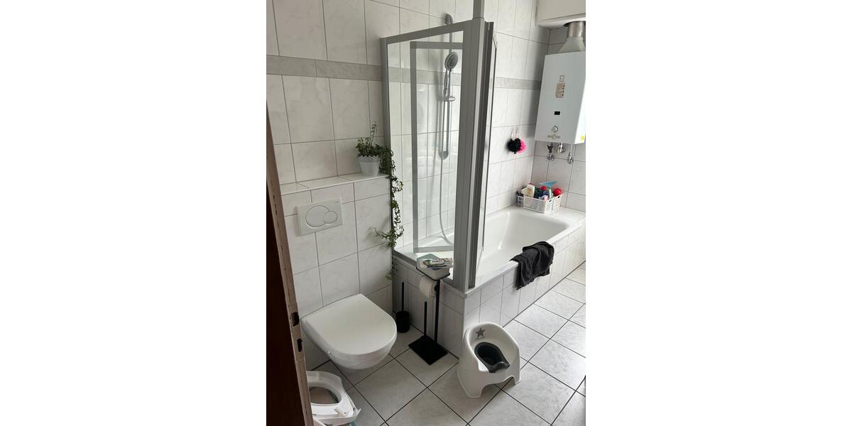 Etagenwohnung Düren - 4 Zimmer, 127 m&sup2;, 950&euro; | Angebot:26444160