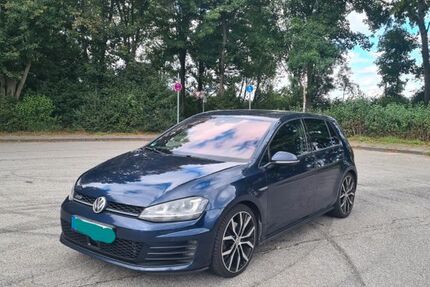 VW Golf 231.000 km 11.900 &euro; Aachen 52078