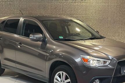 Mitsubishi ASX 256.780 km 4.190 &euro; Jülich 52428