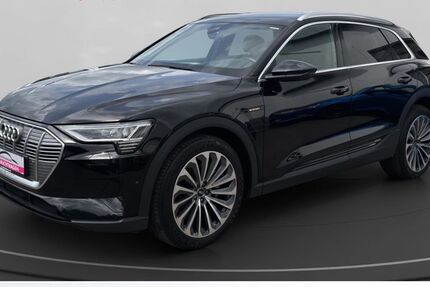 Audi e-tron 44.538 km 28.490 &euro; Aachen 52068