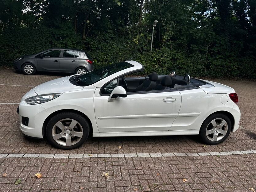 Peugeot 207 59.000 km 6.999 € Aachen 52072
