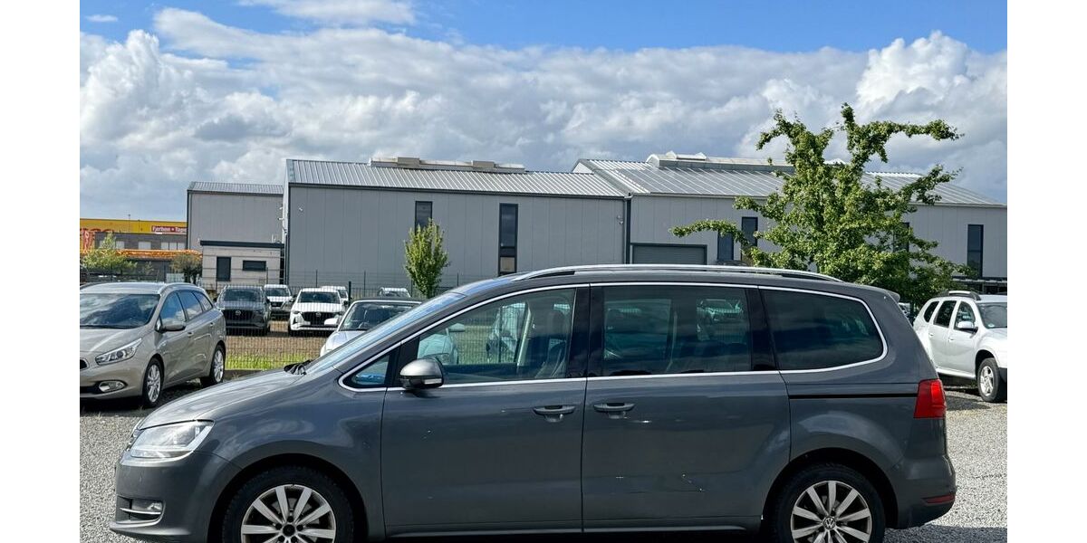 VW Sharan 428.000 km 5.200 &euro; Düren 52351