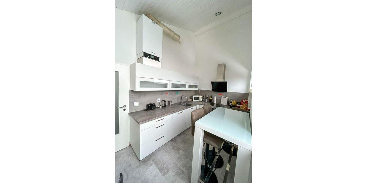 3-Zimmer-Dachgeschosswohnung im Loftstil mit Südbalkon und Stellplatz 3 zimmer