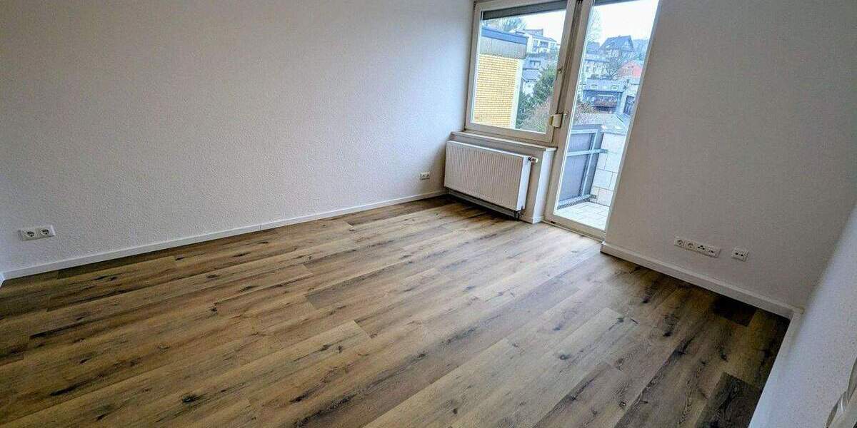 Etagenwohnung Stolberg (Rhld.) Stolberg - 3 Zimmer, 64 m&sup2;, 705&euro; | Angebot:25777739
