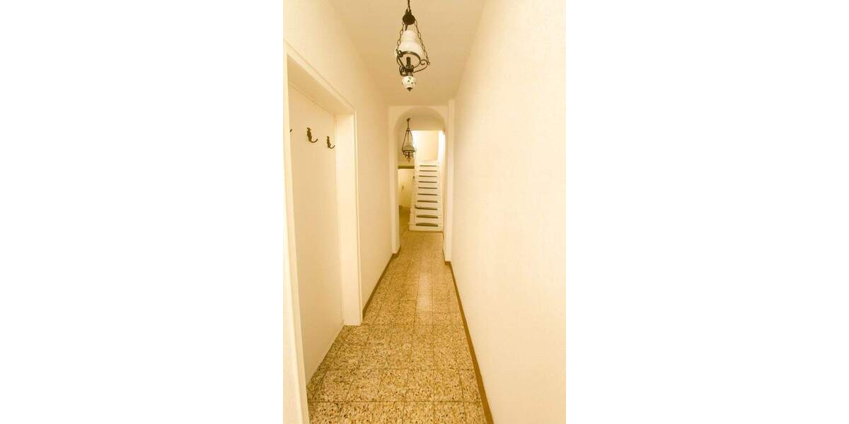 Einfamilienhaus Herzogenrath - 6 Zimmer, 131 m&sup2;, 169.000&euro; | Angebot:25760469