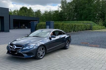 Mercedes-Benz E 200 95.000 km 15.490 &euro; Baesweiler 52499