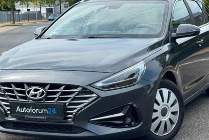 Hyundai i30 70.000 km 11.999 &euro; Jülich 52428
