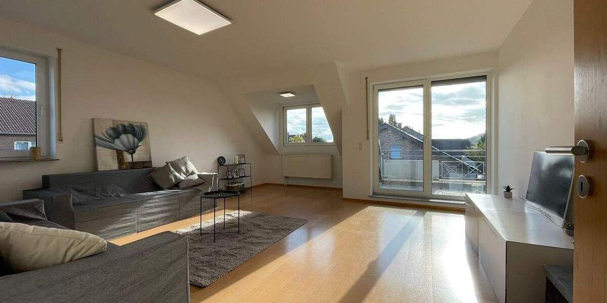 Etagenwohnung Alsdorf - 4 Zimmer, 123 m&sup2;, 299.000&euro; | Angebot:25674527