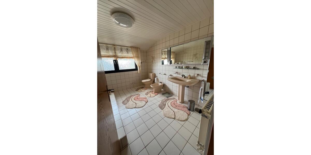 Einfamilienhaus Düren Mariaweiler-Hoven - 8 Zimmer, 160 m&sup2;, 800.000&euro; | Angebot:27264689