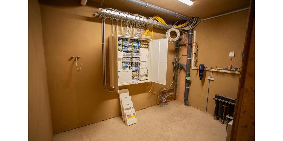 Traumhaus in Vicht, Erstbezug, 5 Zimmer Büro Apartment 5 zimmer