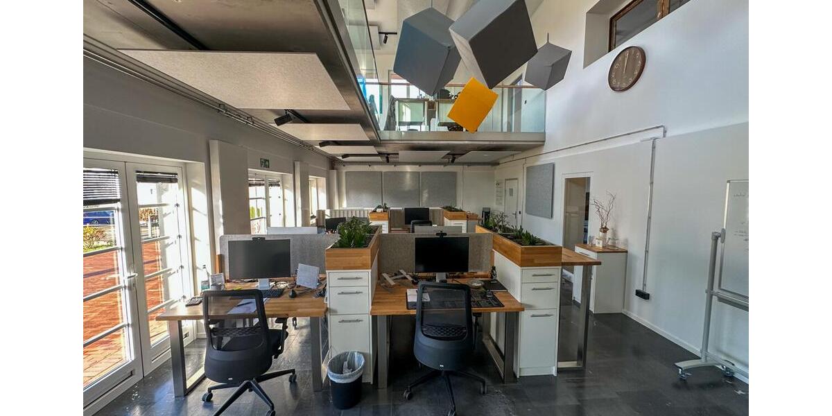 Moderne Büroräume mit offener Raumstruktur und Empore in zentraler Lage von Geilenkirchen zimmer