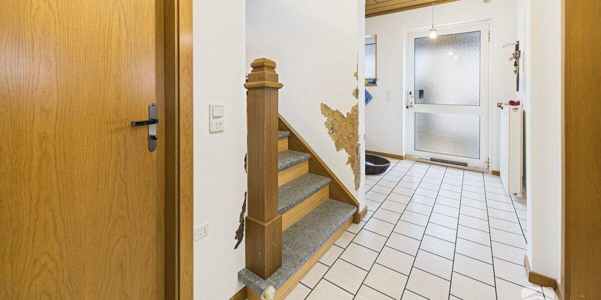 Einfamilienhaus Geilenkirchen - 6 Zimmer, 154 m&sup2;, 259.000&euro; | Angebot:25707378