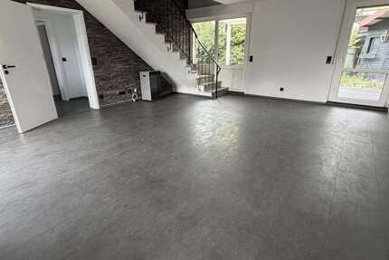 Haus Geilenkirchen Lindern - 2 Zimmer, 110 m&sup2;, 1.140&euro; | Angebot:27032186