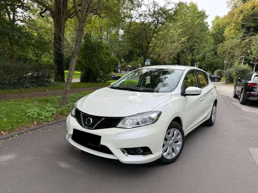 Nissan Pulsar 86.420 km 9.950 € Aachen 52072