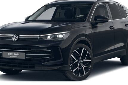 VW Tiguan 7.777 km 52.490 &euro; Düren 52351