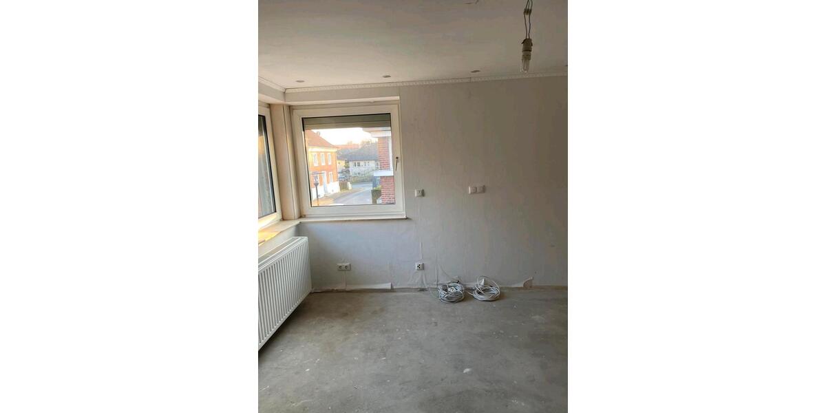 Doppelhaushälfte Geilenkirchen - 3 Zimmer, 96 m&sup2;, 1.350&euro; | Angebot:25940536