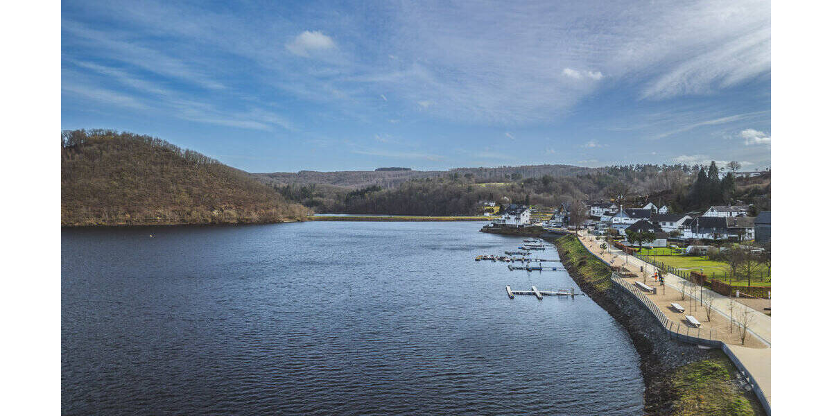 Einfamilienhaus Simmerath Rurberg - 7 Zimmer, 171 m&sup2;, 499.000&euro; | Angebot:26192191