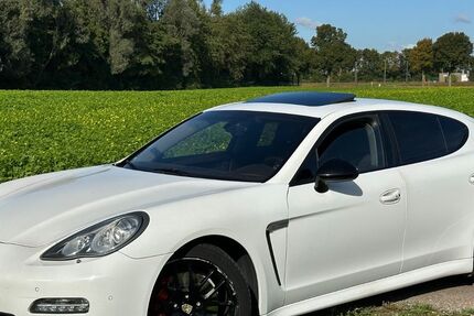Porsche Panamera 217.795 km 13.999 € Alsdorf 52477