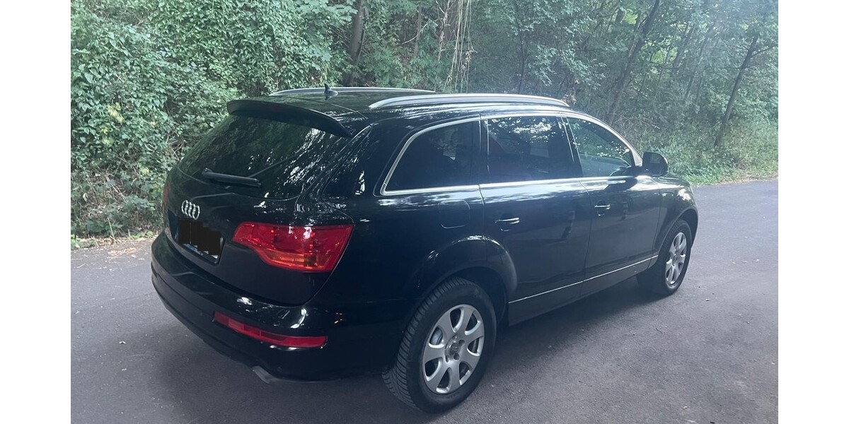 Audi Q7 305.000 km 9.999 &euro; Baesweiler 52499