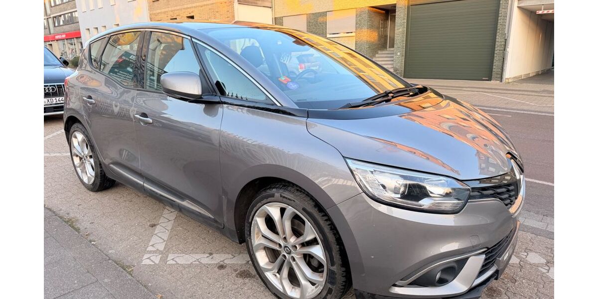 Renault Scenic 182.000 km 5.800 &euro; Aachen 52080