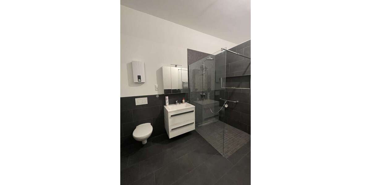 Etagenwohnung Aachen Aachen-Mitte - 3 Zimmer, 90 m&sup2;, 1.200&euro; | Angebot:26884160