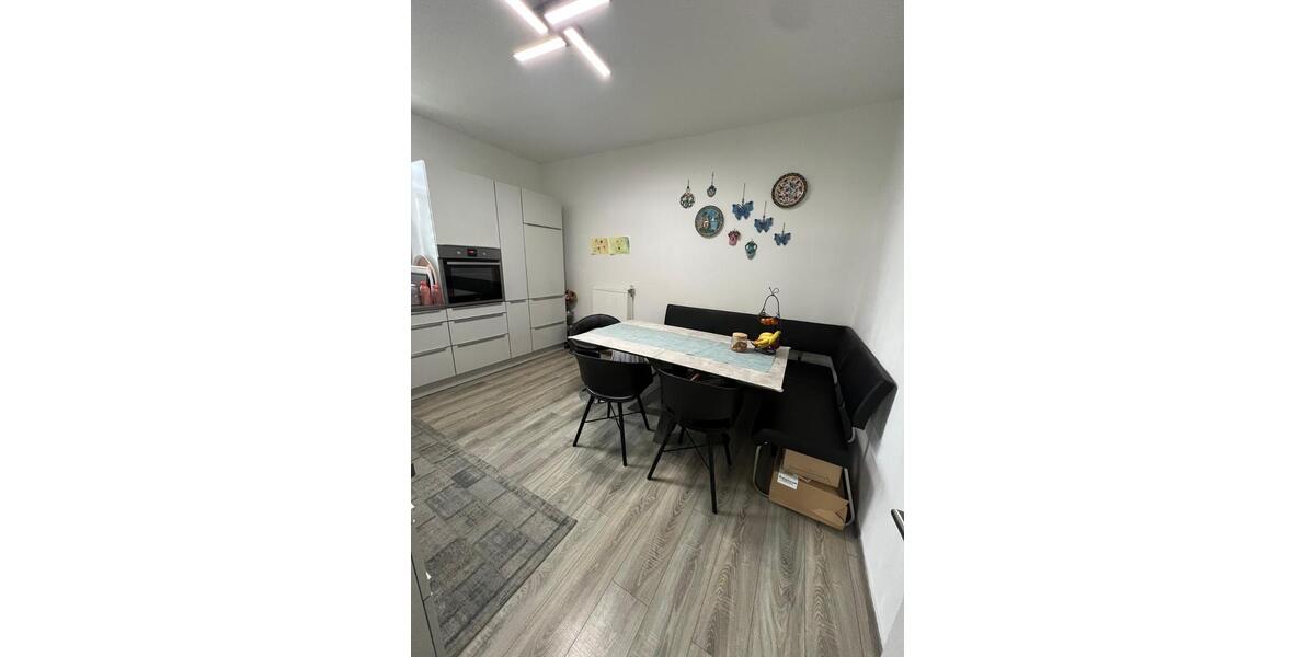 Doppelhaushälfte Alsdorf - 4 Zimmer, 75 m&sup2;, 1.000&euro; | Angebot:26426749