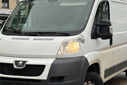 Peugeot Boxer 236.000 km 5.299 € Düren 52353