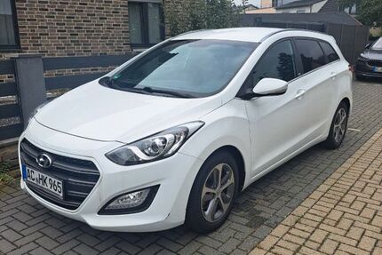 Hyundai i30 52.000 km 10.900 &euro; Baesweiler 52499