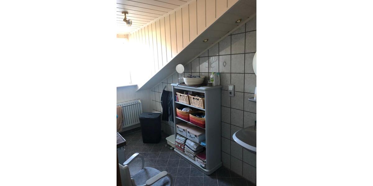 Reihenhaus Eschweiler - 5 Zimmer, 145 m&sup2;, 1.500&euro; | Angebot:25627974