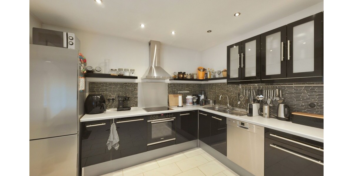 Kohlscheid - Modernes Wohnen mit Pool & Sauna - Reihenendhaus Herzogenrath | Angebot:26197668