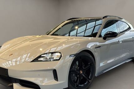 Porsche Taycan 5.500 km 102.400 &euro; Aachen 52068