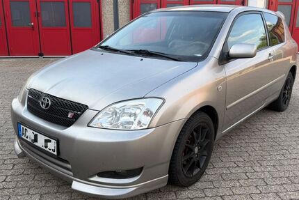 Toyota Corolla 226.000 km 2.900 &euro; Aachen 52080