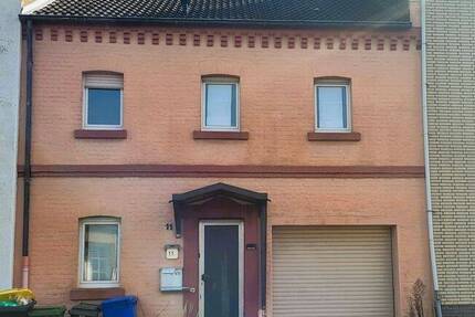 Haus Düren / Arnoldsweiler Arnoldsweiler - 5 Zimmer, 109 m&sup2;, 169.000&euro; | Angebot:26879175