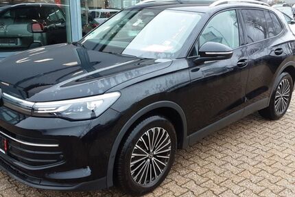 VW Tiguan 28.000 km 33.990 &euro; Monschau (bei Aachen) 52156
